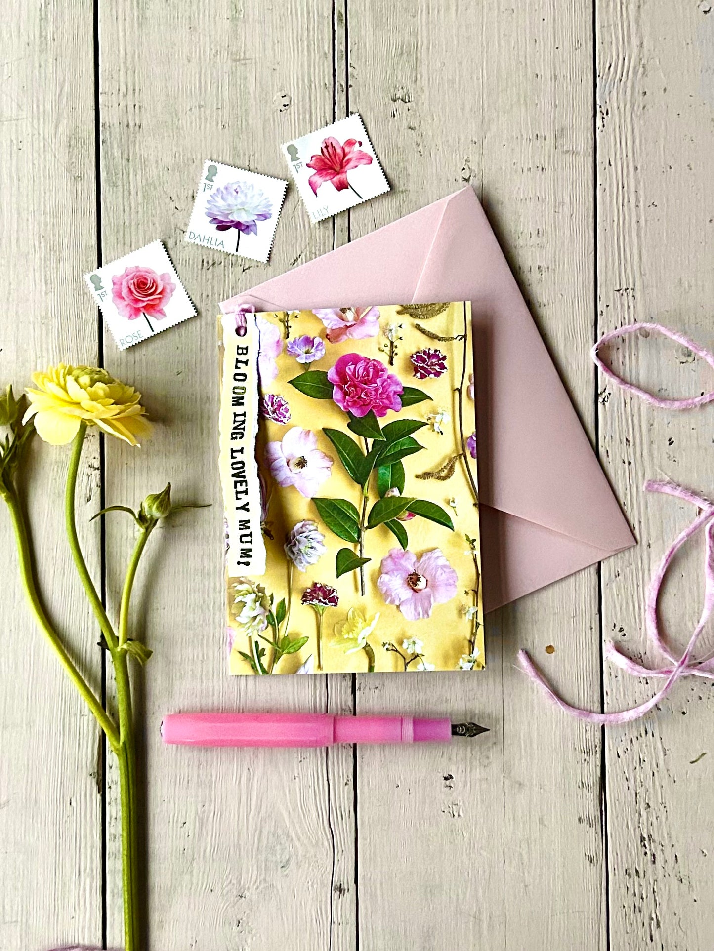 'Mother's Day Wellington Road Garden' Greetings Card